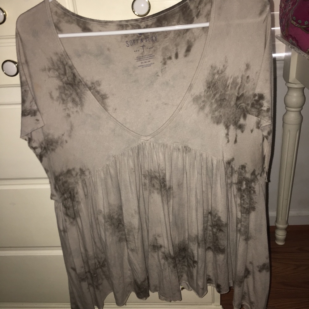 AMERICAN EAGLE SOFT AND SEXY SHIRT!